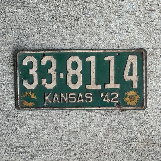 Photo of a 1942 Kansas License Plate Auto Tag Garage Decor Vintage 33 8114