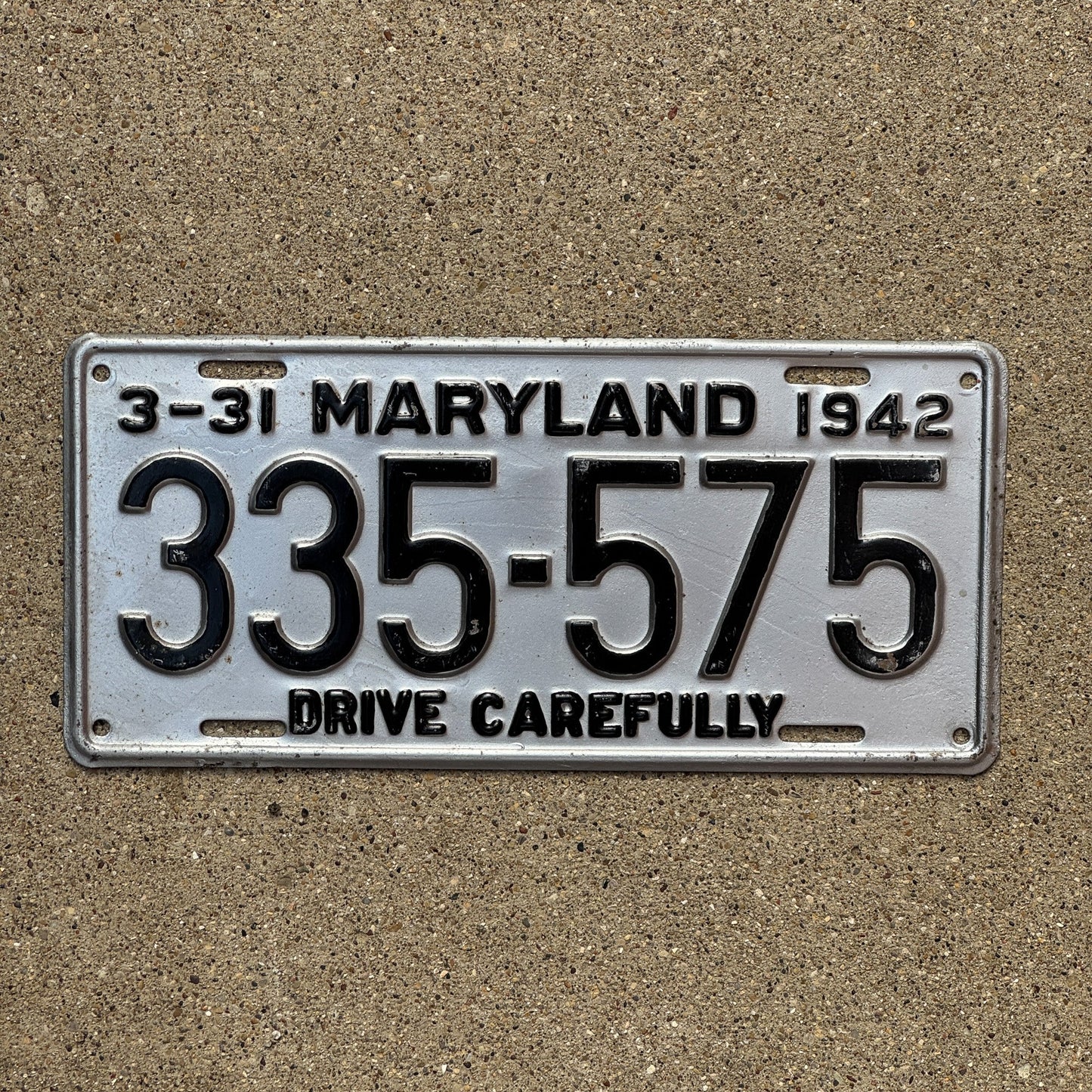 Photo of a 1942 Maryland License Plate Auto Tag Garage Decor Vintage 335 575