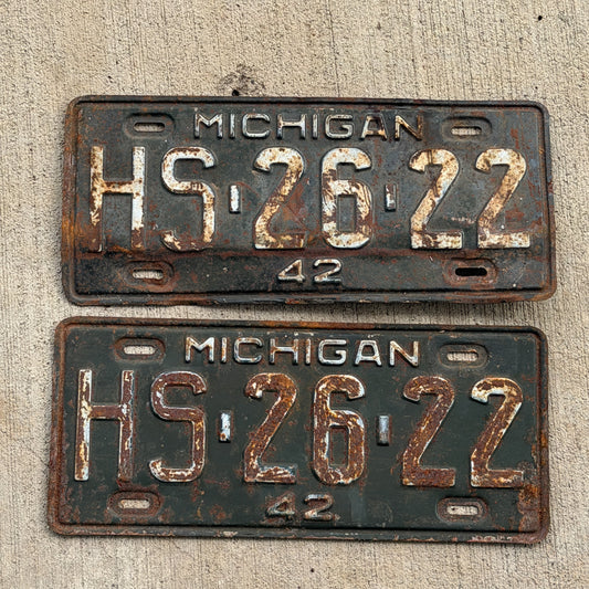 Photo of a 1942 Michigan License Plate Pair Auto Tag Garage Decor Vintage HS 26 22 with original patina