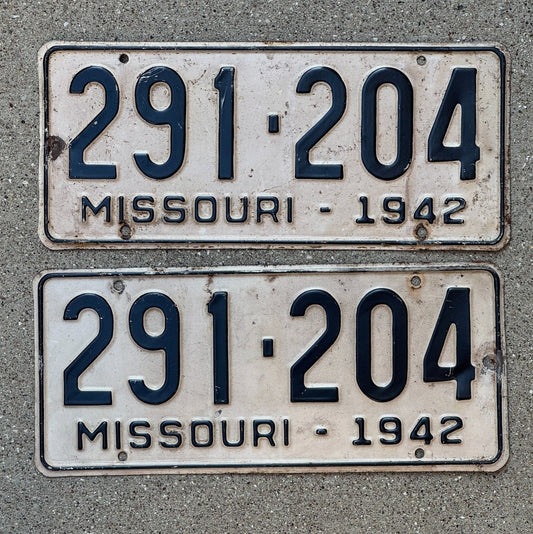 Photo of a 1942 Missouri License Plate Pair Auto Tag Garage Decor Vintage 291 204 with original patina