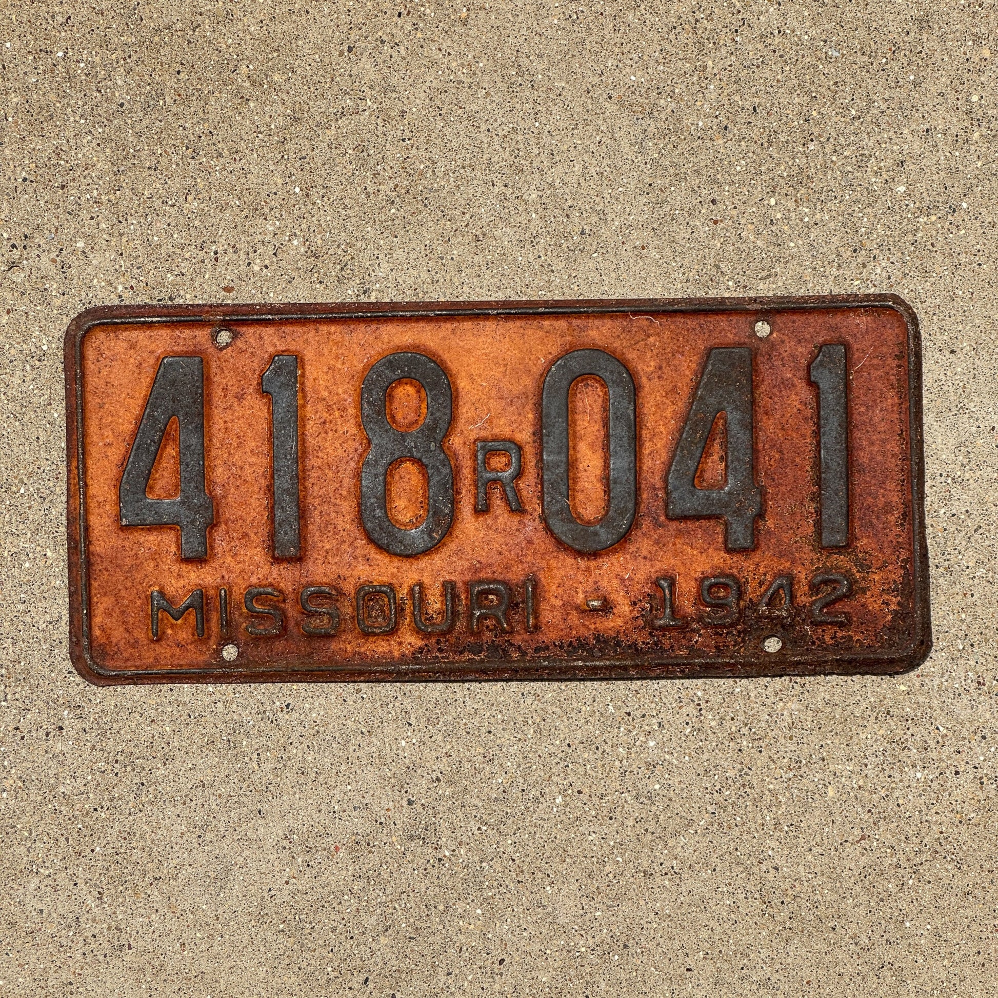 Photo of a 1942 Missouri Replacement License Plate Auto Tag Garage Decor Vintage 418 R 041
