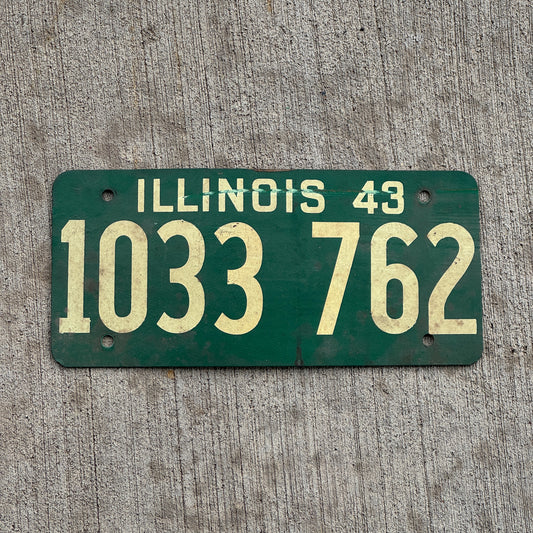 Photo of a 1943 Illinois Fiberboard License Plate Auto Tag Garage Decor Vintage 1 033 762 with original patina
