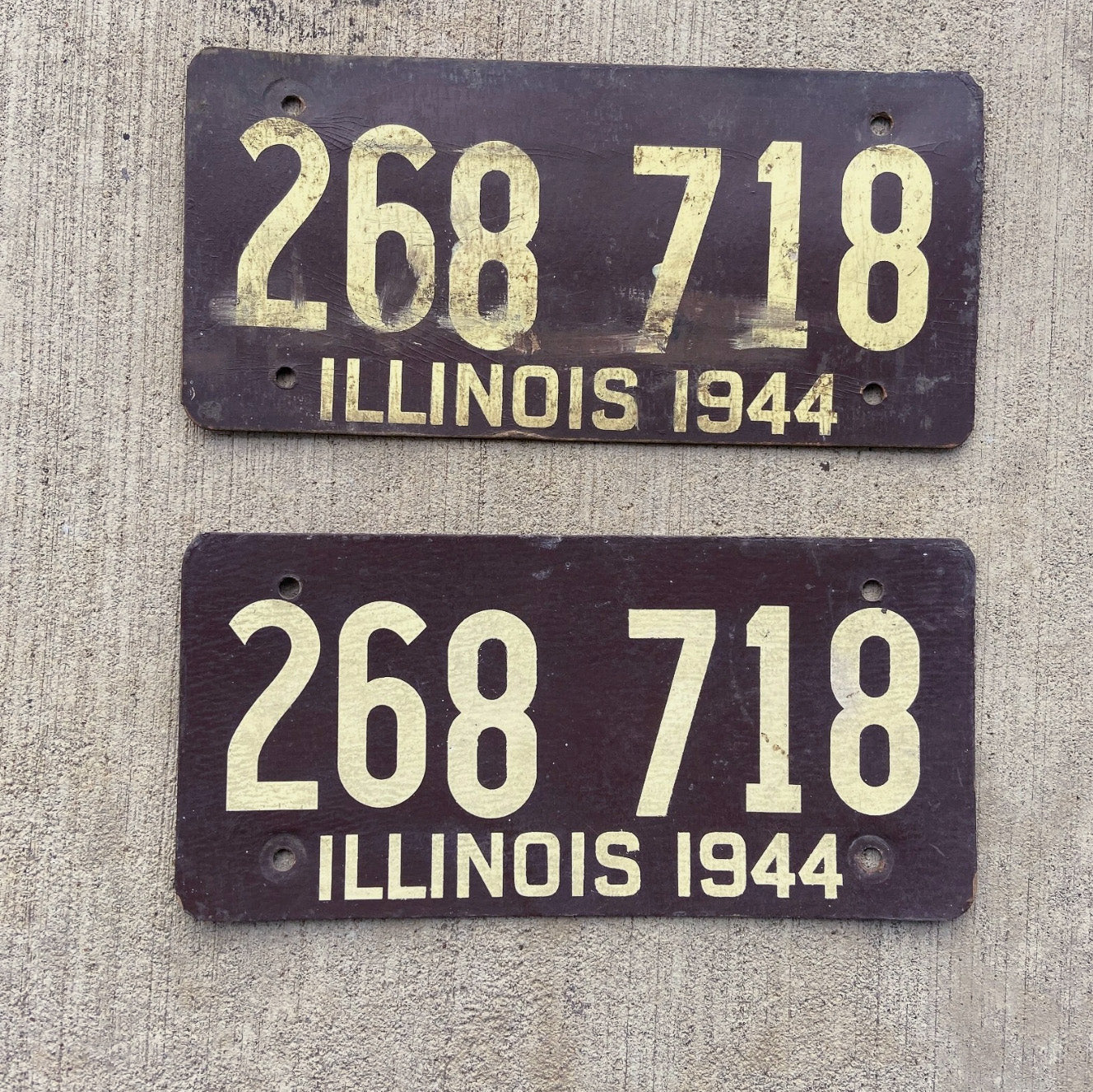 Photo of a 1944 Illinois Fiberboard License Plate Pair Auto Tag Garage Decor Vintage 268718 with original patina