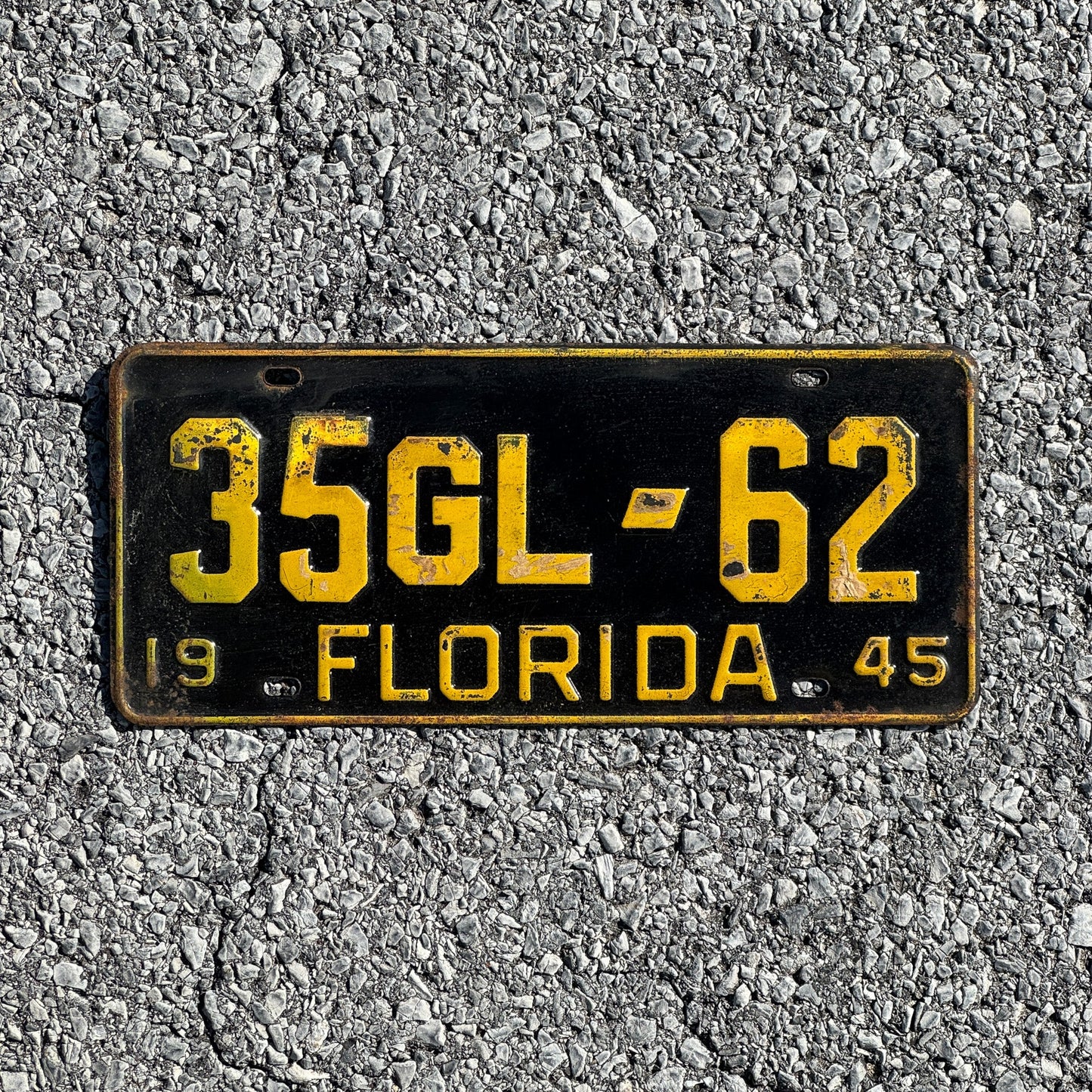 Photo of a 1945 Florida Commercial License Plate Auto Tag Garage Decor Vintage DMV Clear 35 GL 62