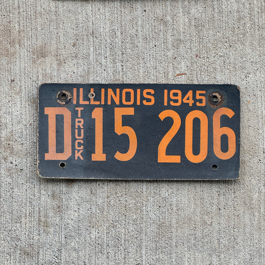 Photo of a 1945 Illinois Fiberboard Truck License Plate Auto Tag Garage Decor Vintage D 15 206 with original patina