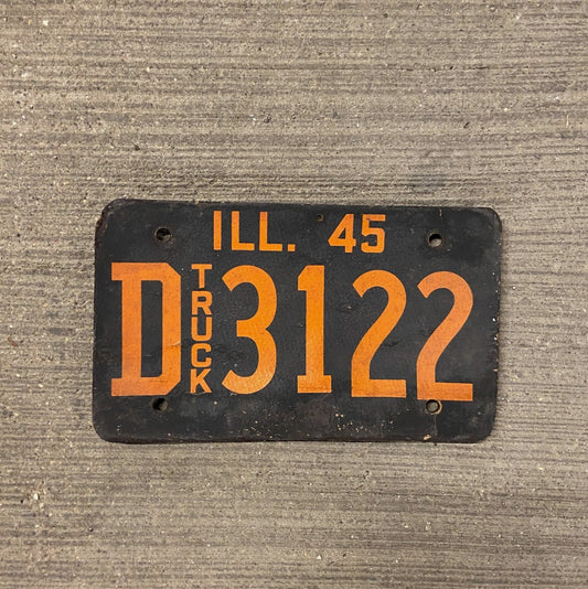 Photo of a 1945 Illinois Fiberboard Truck License Plate Auto Tag Garage Decor Vintage D 3122 with original patina