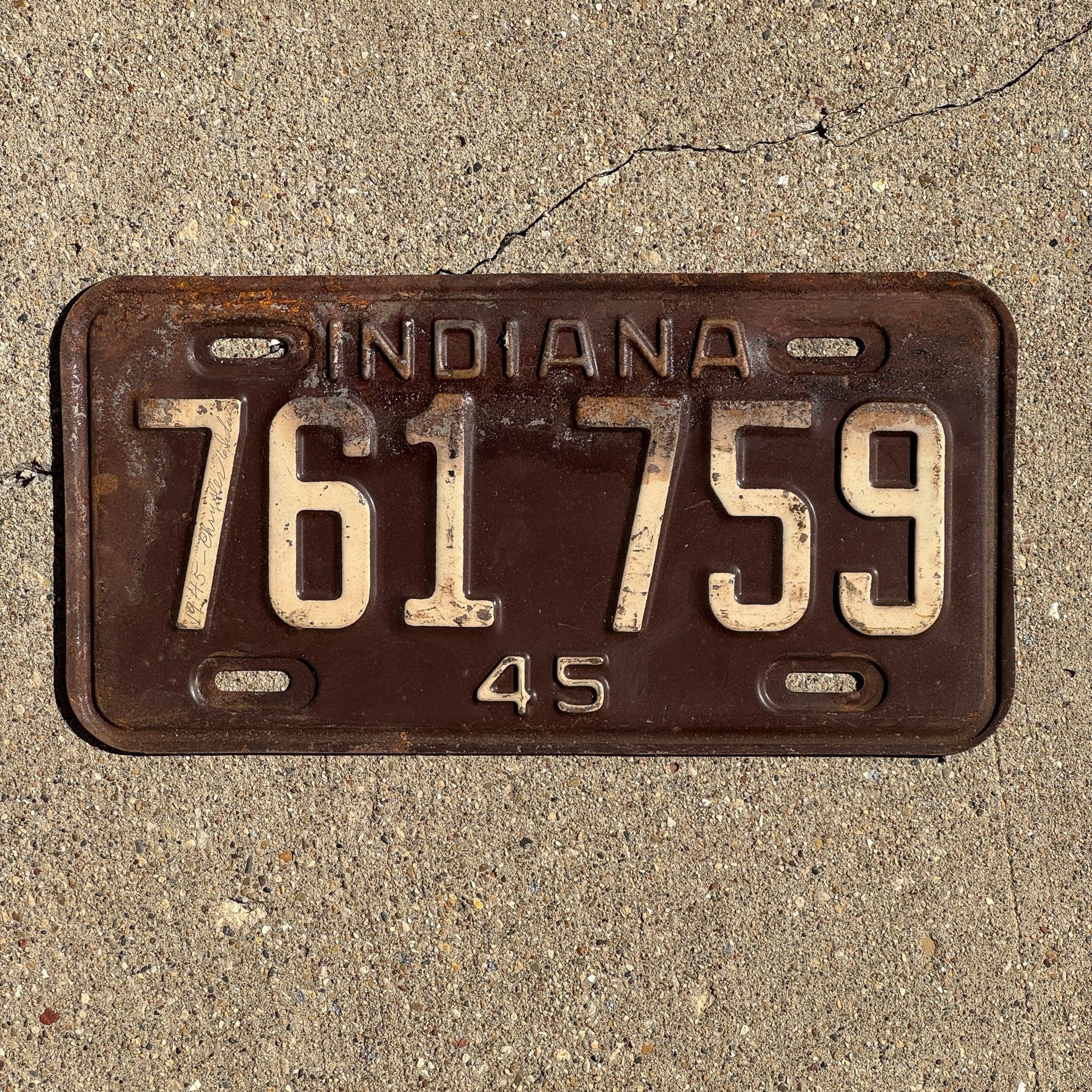 Photo of a 1945 Indiana License Plate Auto Tag Garage Decor Vintage 761 759