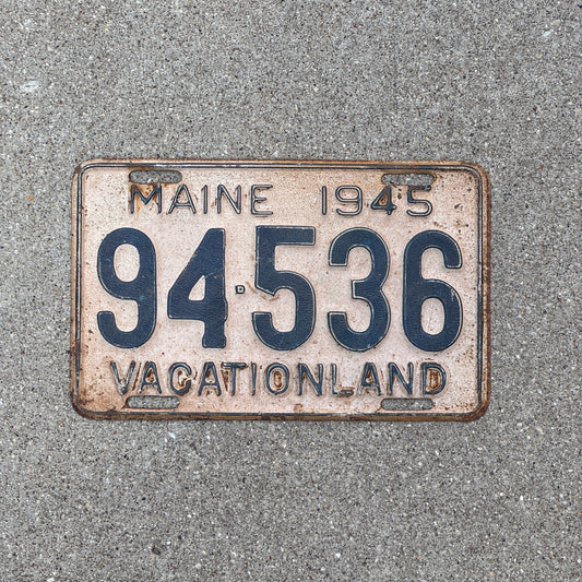 Photo of a 1945 Maine License Plate Auto Tag Garage Decor Vintage 86 892