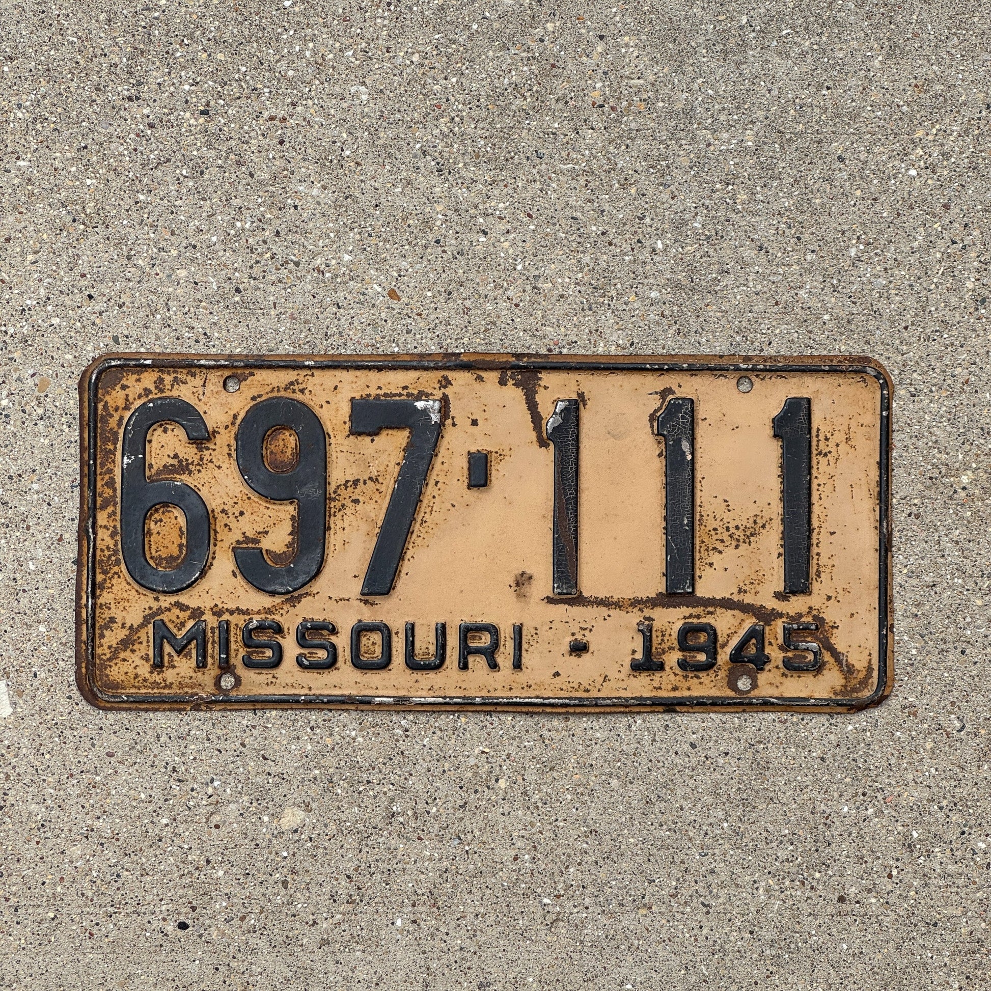 Photo of a 1945 Missouri License Plate Auto Tag Garage Decor Vintage Repeat Repeating 697 111