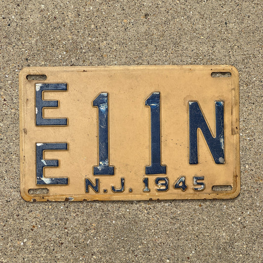 Photo of a 1945 New Jersey License Plate Auto Tag Garage Decor Vintage EE 11 N