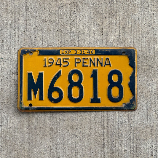 Photo of a 1945 Pennsylvania License Plate Auto Tag Garage Decor Vintage M 6818 with original patina