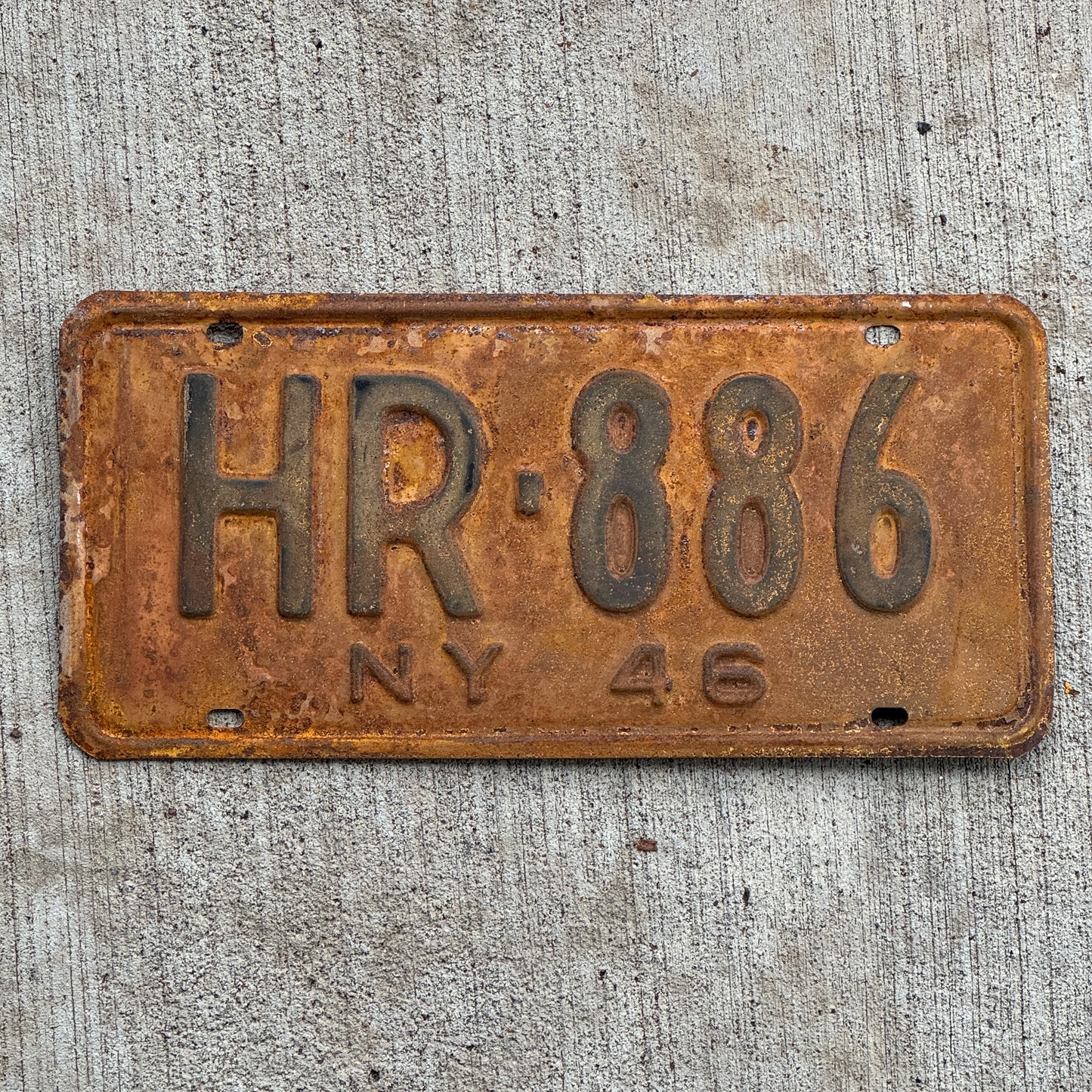 Photo of a 1946 New York License Plate Auto Tag Garage Decor Vintage HR 886 with original patina