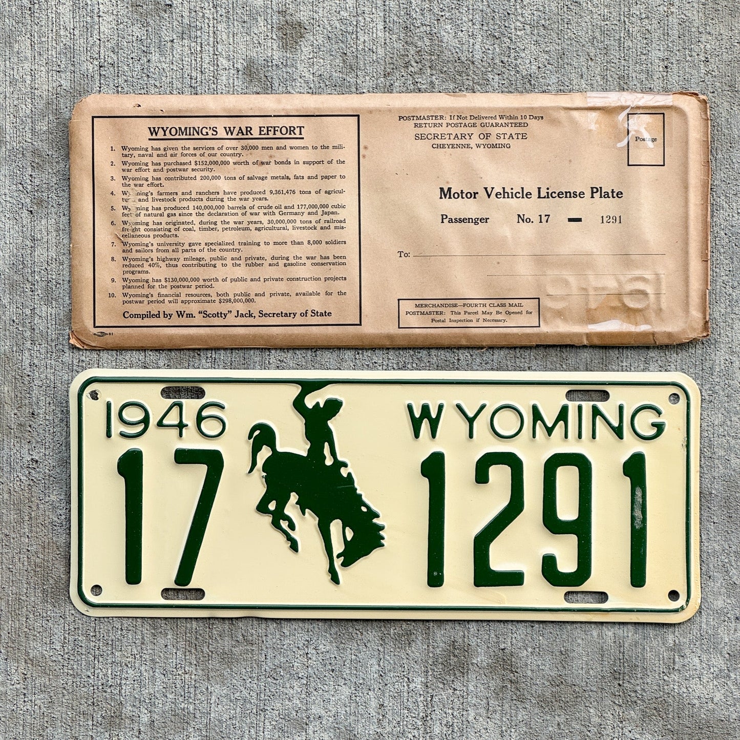 Photo of a 1946 Wyoming License Plate Auto Tag Garage Decor Vintage New Old Stock 17 1291 with original patina