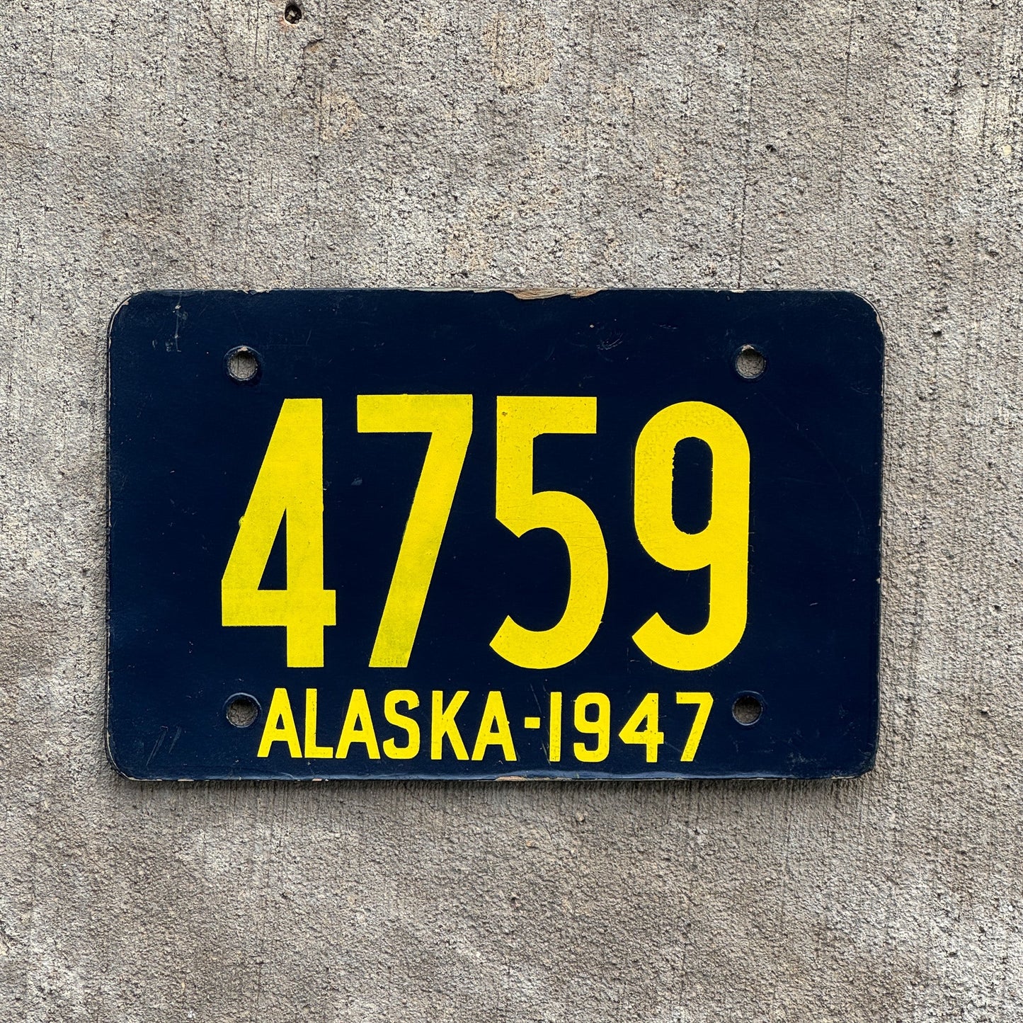 Photo of a 1947 Alaska Fiberboard License Plate Auto Tag Garage Decor Vintage 4759 with original patina
