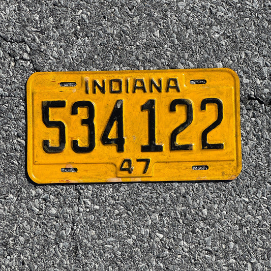 Photo of a 1947 Indiana License Plate Auto Tag Garage Decor Vintage 534122