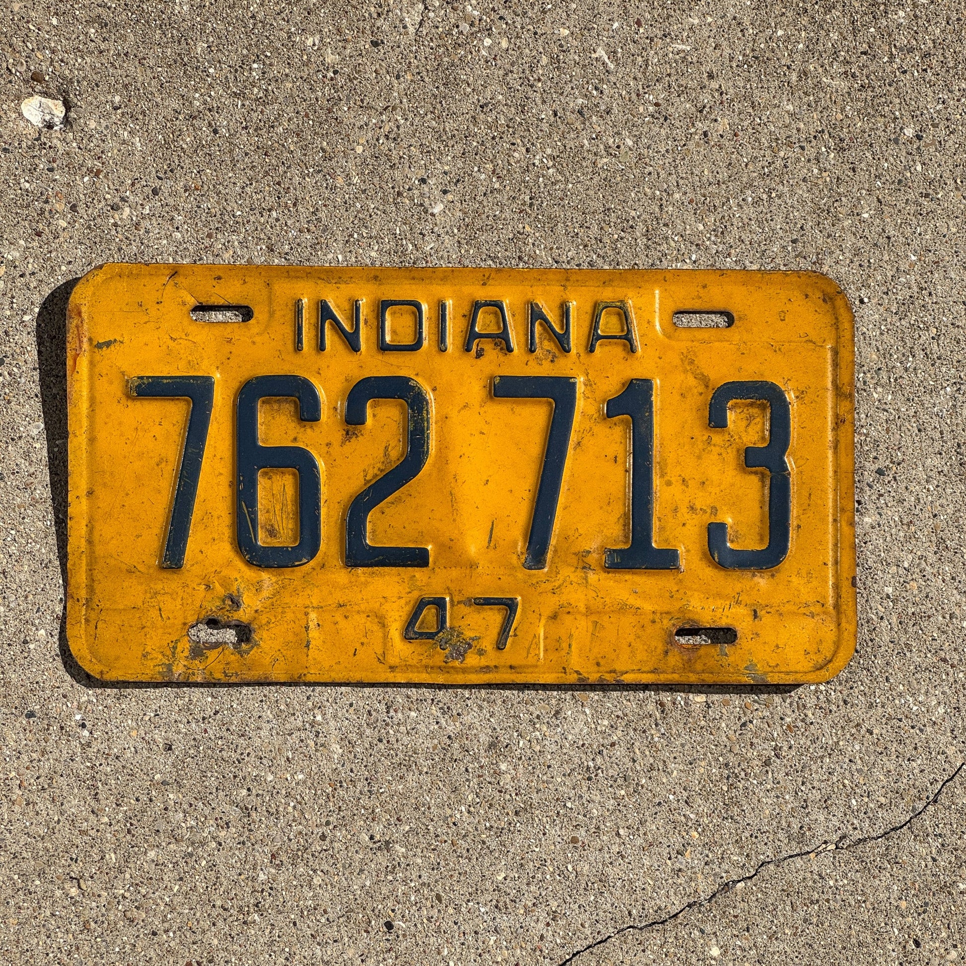 Photo of a 1947 Indiana License Plate Auto Tag Garage Decor Vintage 762 713