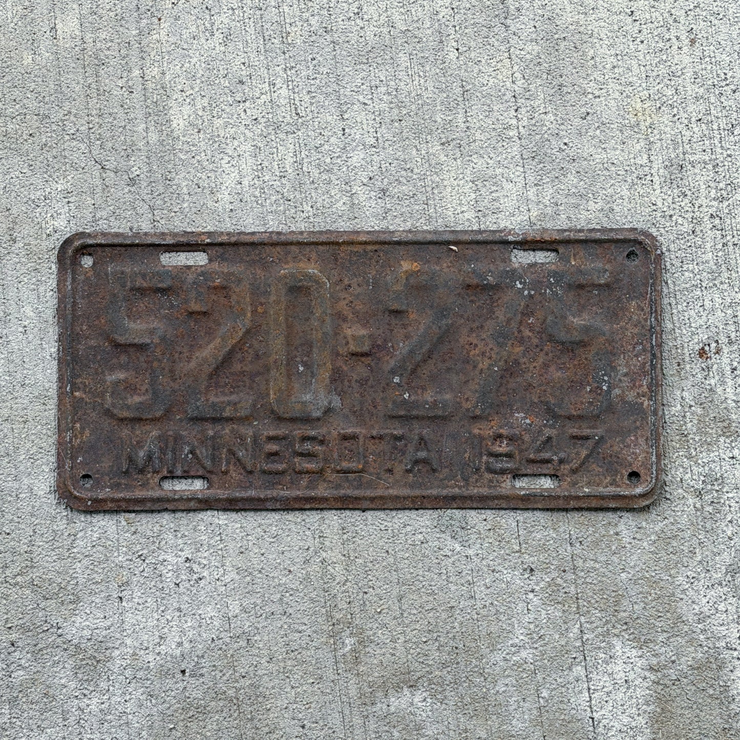 Photo of a 1947 Minnesota License Plate Auto Tag Garage Decor Vintage 520 275 with original patina