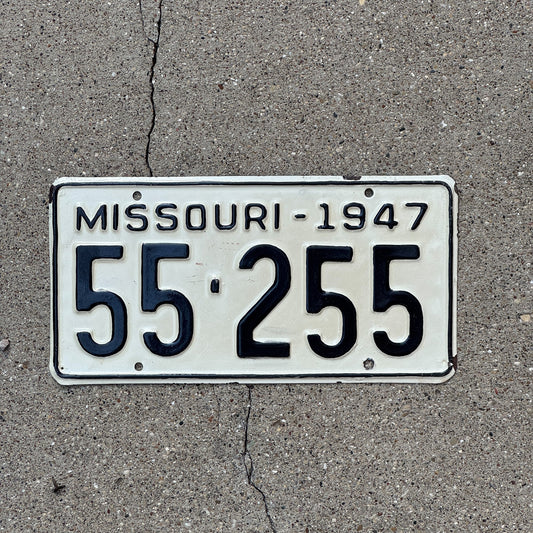 Photo of a 1947 Missouri License Plate Auto Tag Garage Decor Vintage Pallindrome 55255