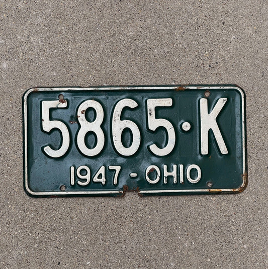 Photo of a 1947 Ohio License Plate Auto Tag Garage Decor Vintage 5865 K