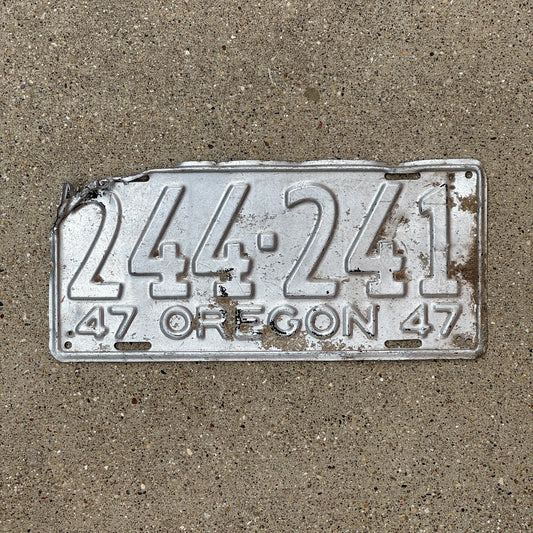 Photo of a 1947 Oregon License Plate Auto Tag Garage Decor Vintage 244 241