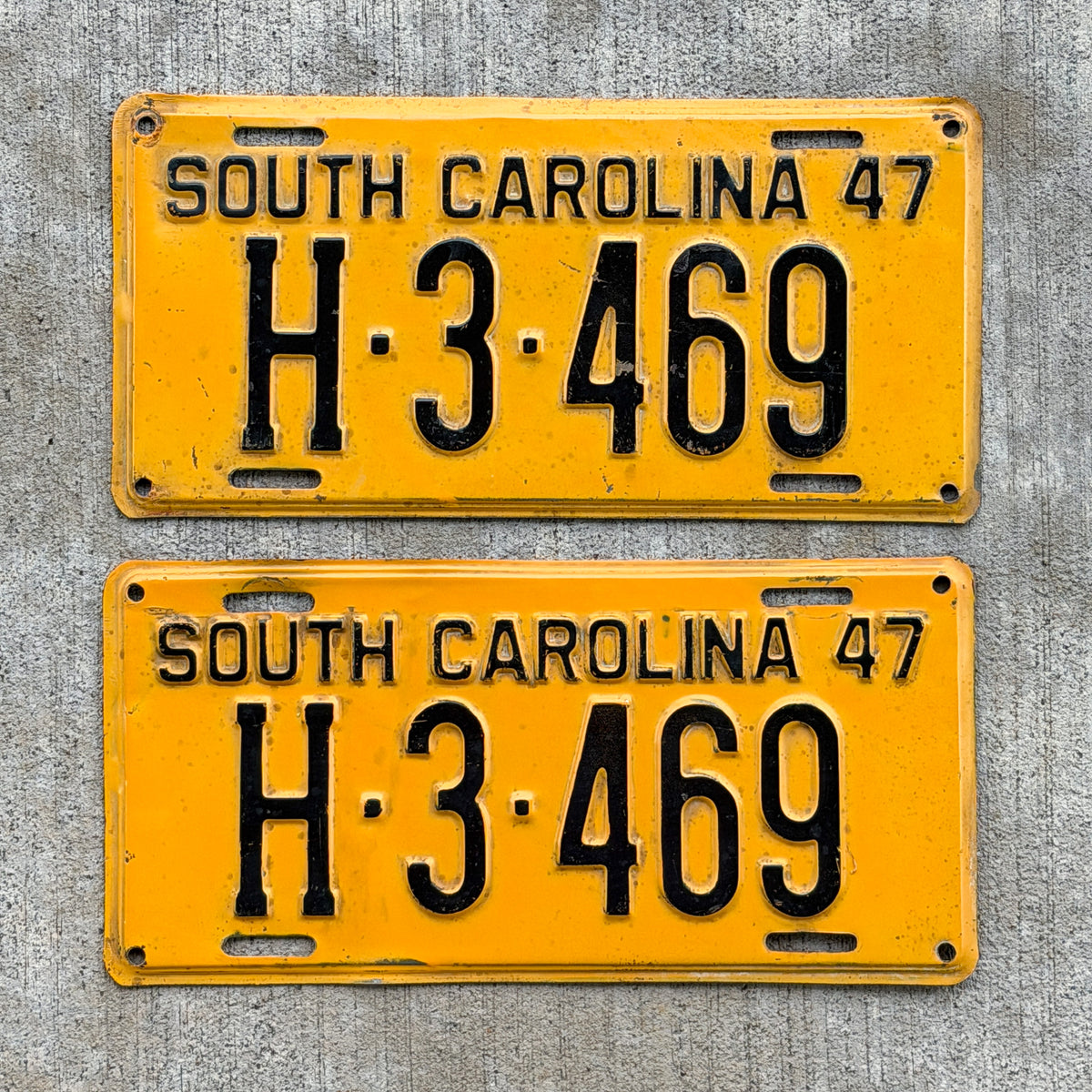 Photo of a 1947 South Carolina Truck License Plate Pair Auto Tag Garage Decor Vintage H 3 469 with original patina