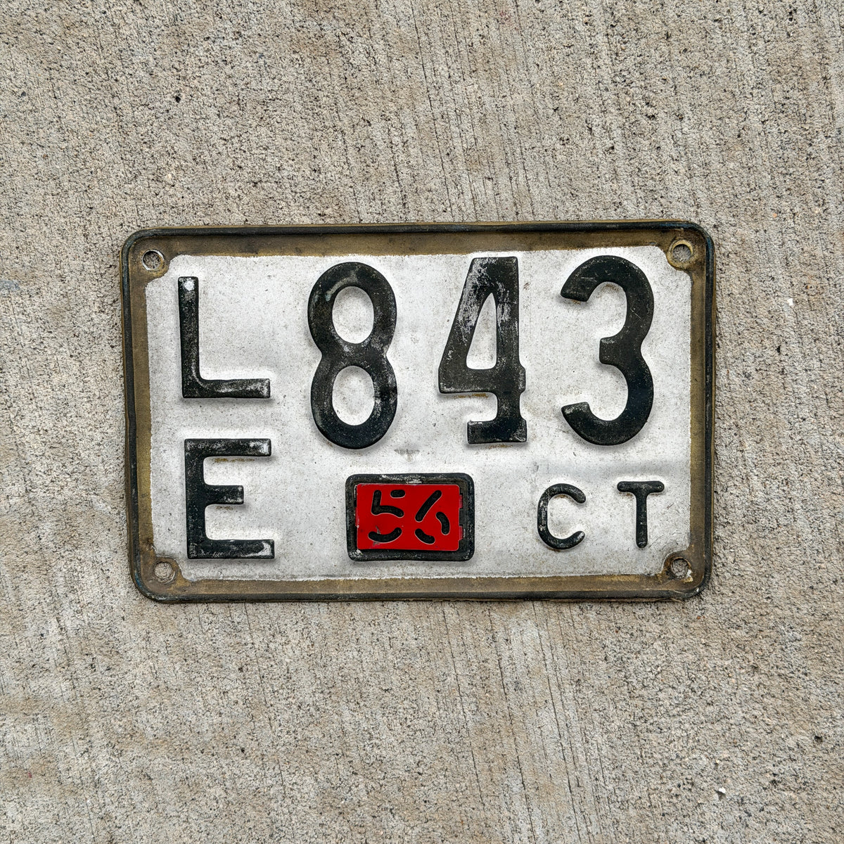 Photo of a 1948 1956 Connecticut License Plate Auto Tag 1 Vintage LE 843 with original patina