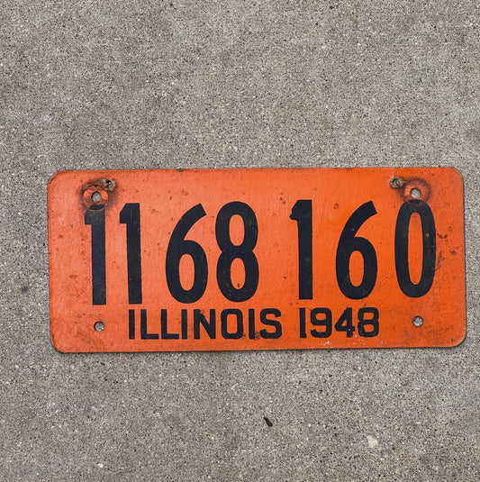 Photo of a 1948 Illinois Fiber board License Plate Auto Tag Garage Decor Vintage 1168 160