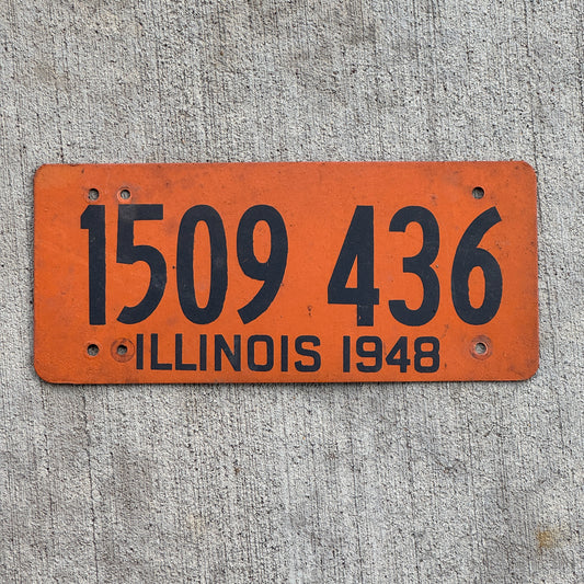 Photo of a 1948 Illinois Fiberboard License Plate Auto Tag Garage Decor Vintage 1 509 436 with original patina