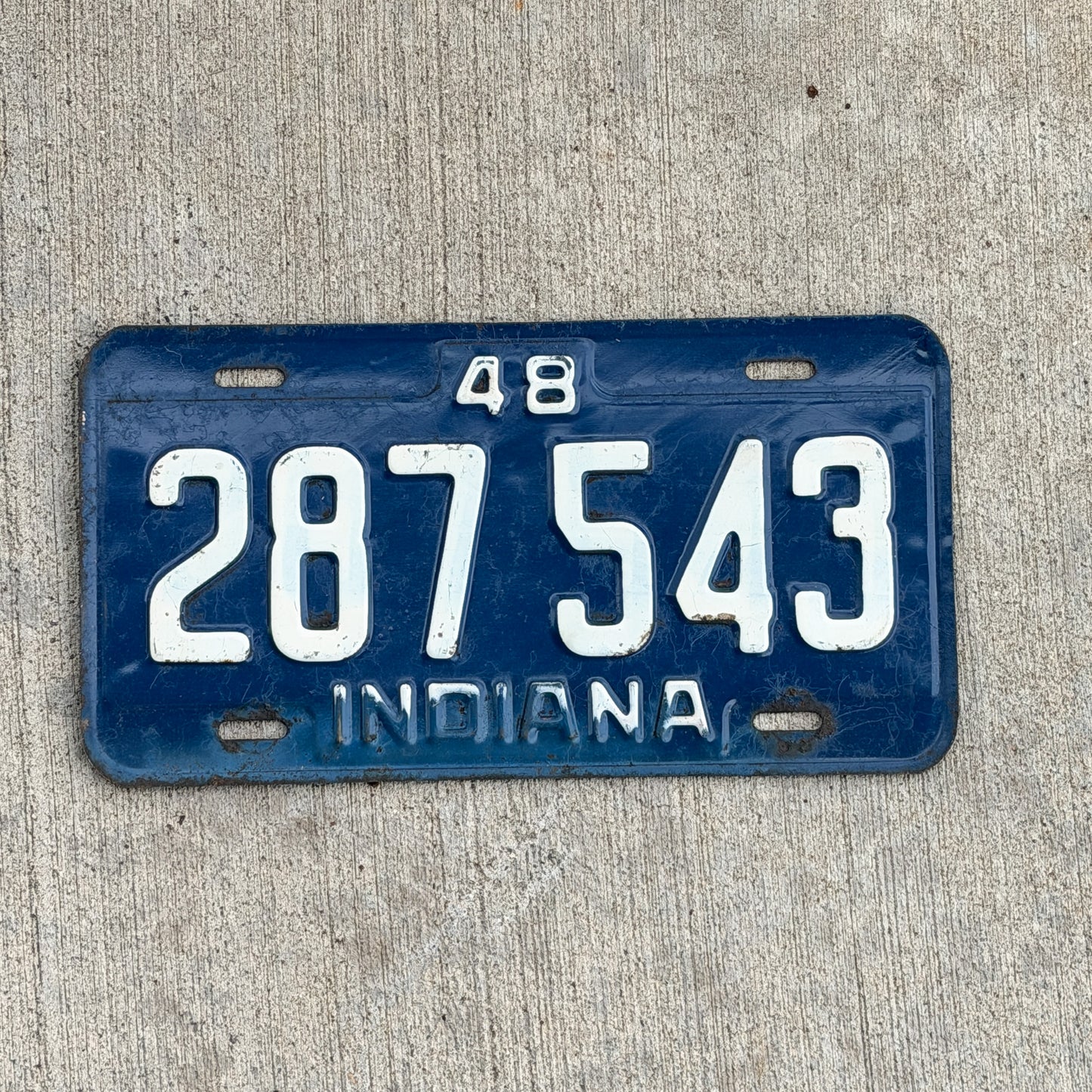 Photo of a 1948 Indiana License Plate Auto Tag Garage Decor Vintage 287 543 with original patina