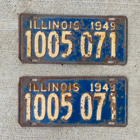 Photo of a 1949 Illinois License Plate Pair Auto Tag Garage Decor Vintage 1005 071 with original patina