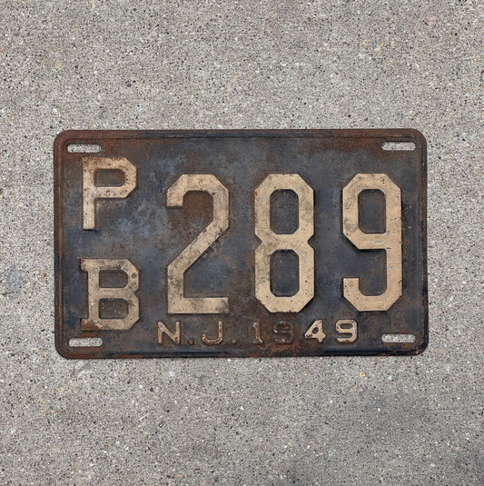Photo of a 1949 New Jersey License Plate Auto Tag Garage Decor Vintage PB 289