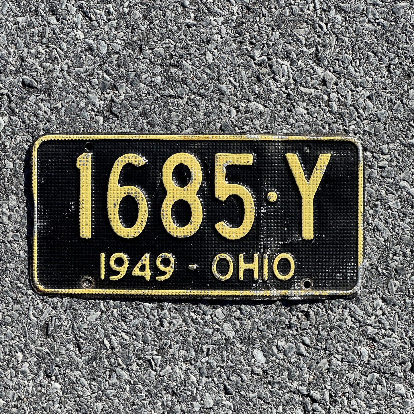 Photo of a 1949 Ohio License Plate Auto Tag Garage Decor Vintage Waffle Style 1685 Y