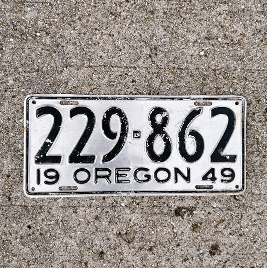 Photo of a 1949 Oregon License Plate Auto Tag Garage Decor Vintage 229 862 with original patina