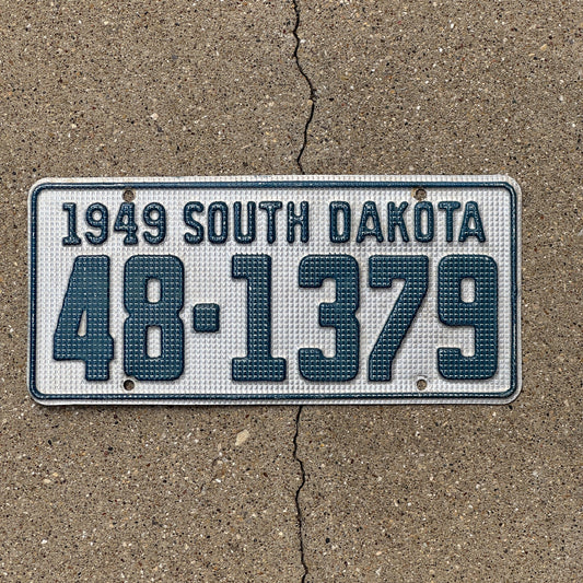 Photo of a 1949 South Dakota License Plate Auto Tag 1 Garage Decor 48 1379