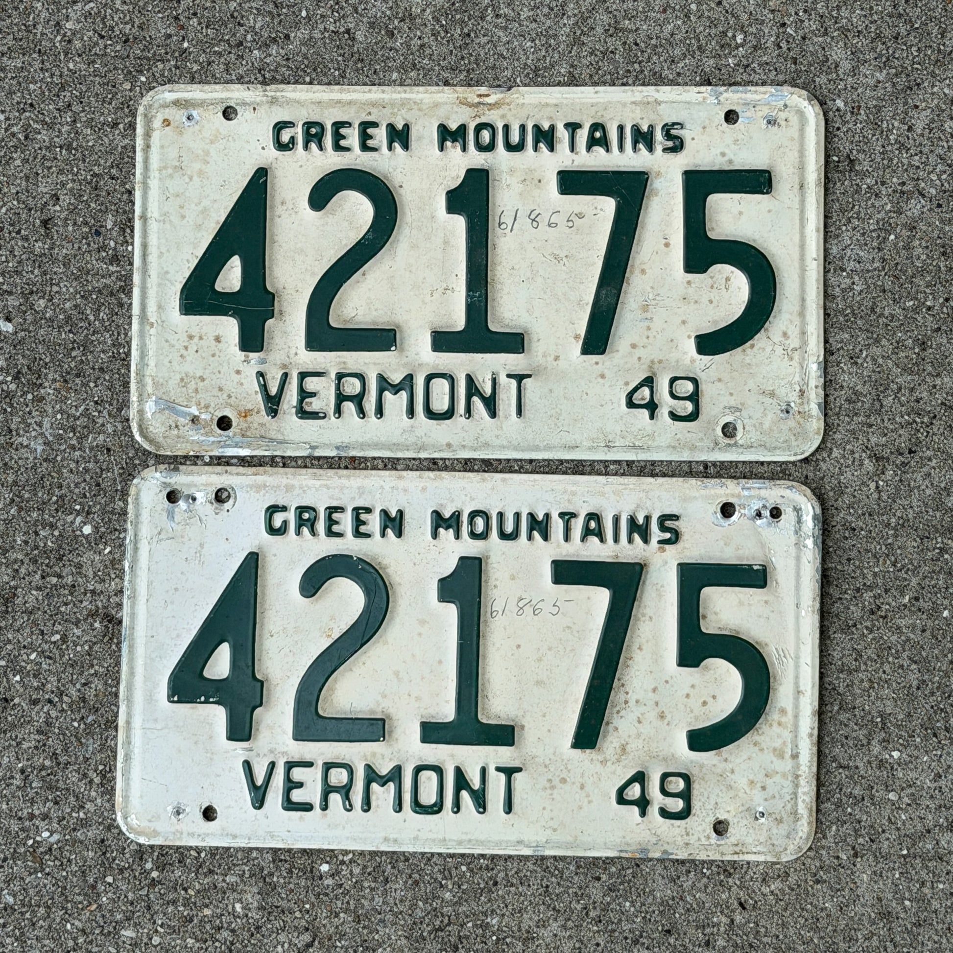 Photo of a 1949 Vermont License Plate Pair Auto Tag Garage Decor Vintage 42175 with original patina