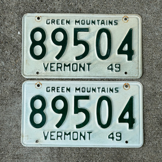 Photo of a 1949 Vermont License Plate Pair Auto Tag Garage Decor Vintage 89504 with original patina