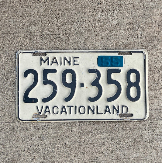 Photo of a 1950 1955 Maine License Plate Auto Tag Garage Decor Vintage 259 358 with original patina