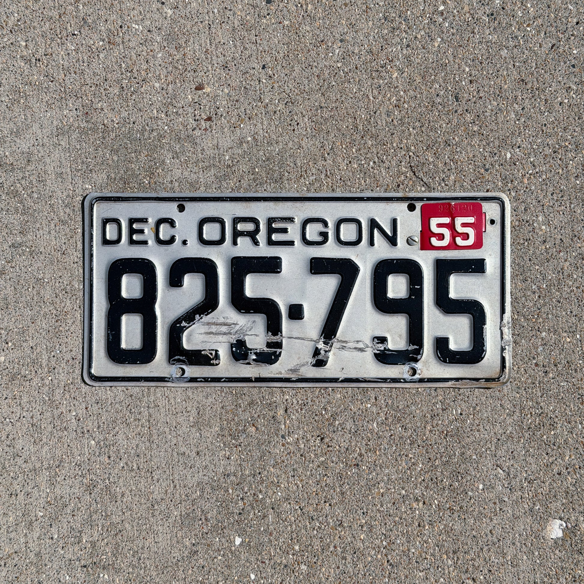 Photo of a 1950 1955 Oregon License Plate Auto Tag Garage Decor Vintage Undated Base 825 795 with original patina