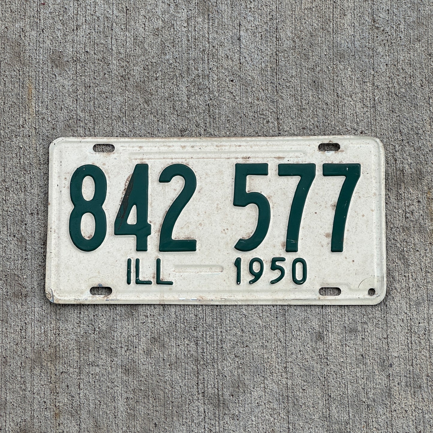 Photo of a 1950 Illinois License Plate Auto Tag Garage Decor Vintage 842 577 with original patina