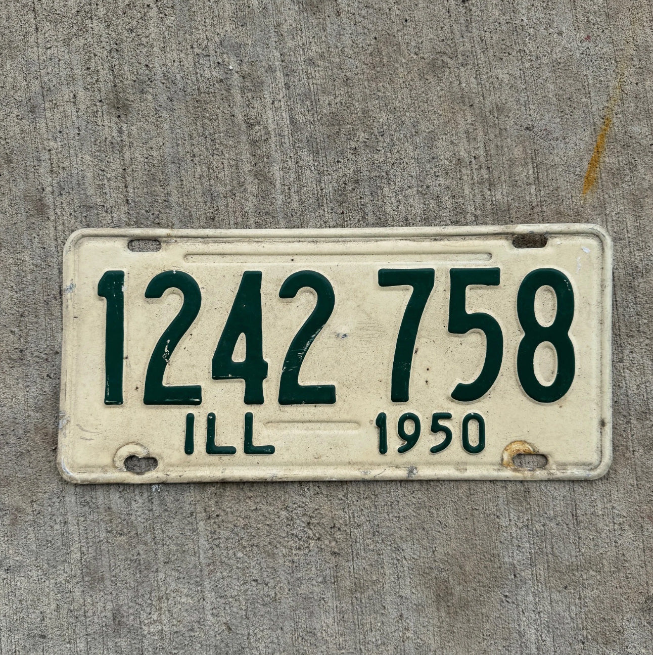 Photo of a 1950 Illinois License Plate Auto Tag Garage Decor Vintage White Green 1242 758