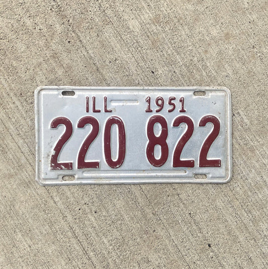 Photo of a 1951 Illinois License Plate Auto Tag Garage Decor Vintage 220 822 with original patina