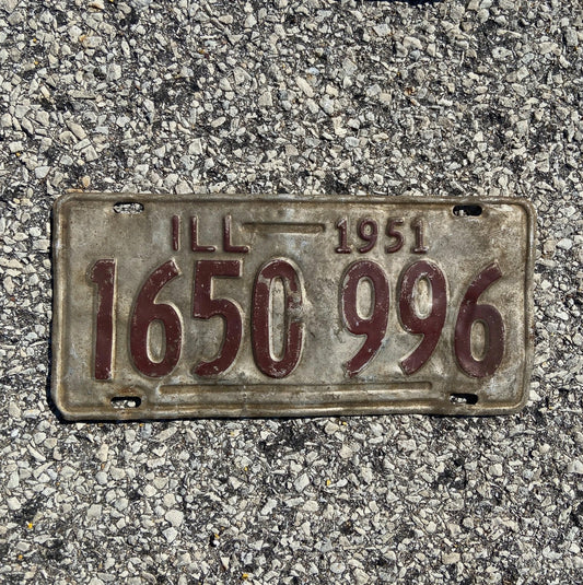 Photo of a 1951 Illinois License Plate Auto Tag Garage Decor Vintage Rusty 1650996