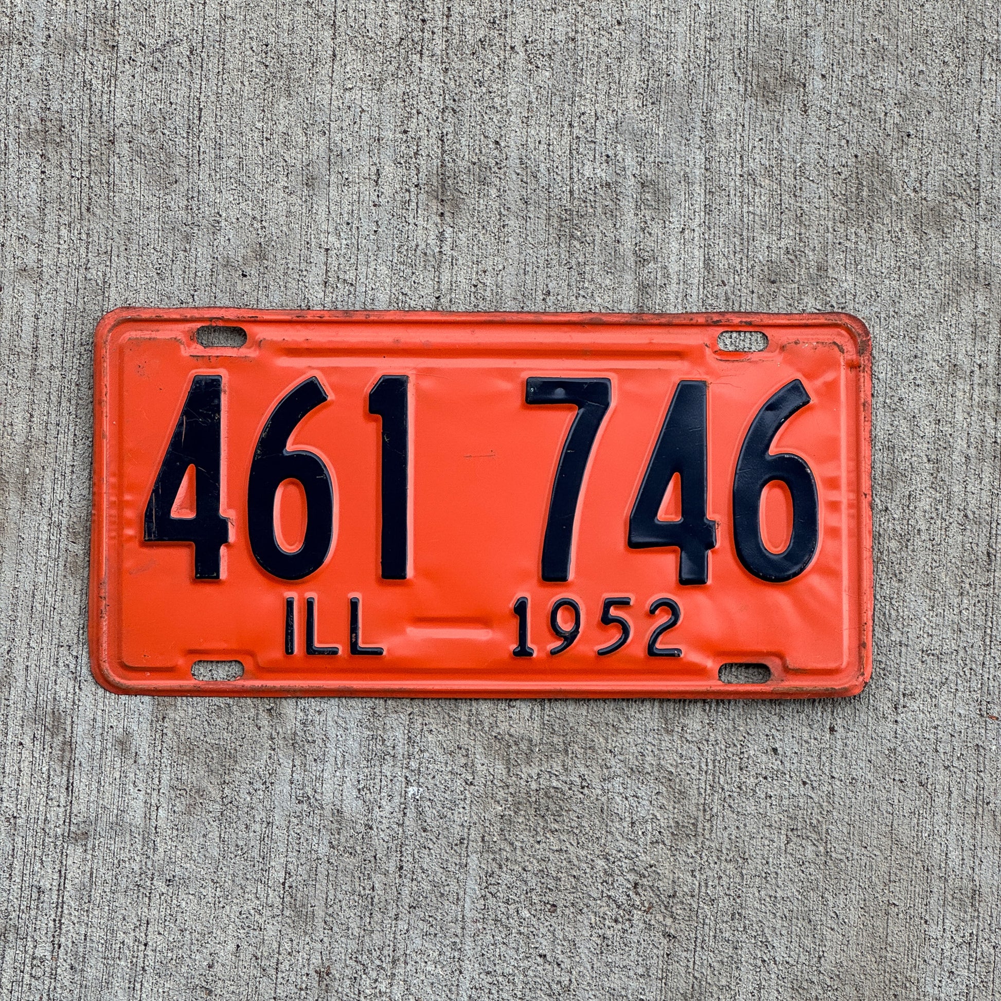 Photo of a 1952 Illinois License Plate Auto Tag Garage Decor Vintage 461 746 with original patina