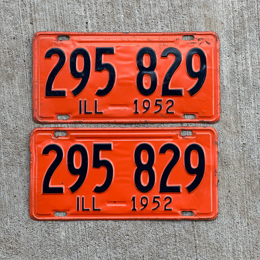 Photo of a 1952 Illinois License Plate Pair Auto Tag Garage Decor Vintage 295 829 with original patina