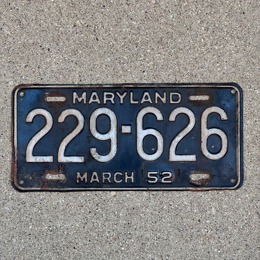 Photo of a 1952 Maryland License Plate Auto Tag Garage Decor Vintage 229626 with original patina