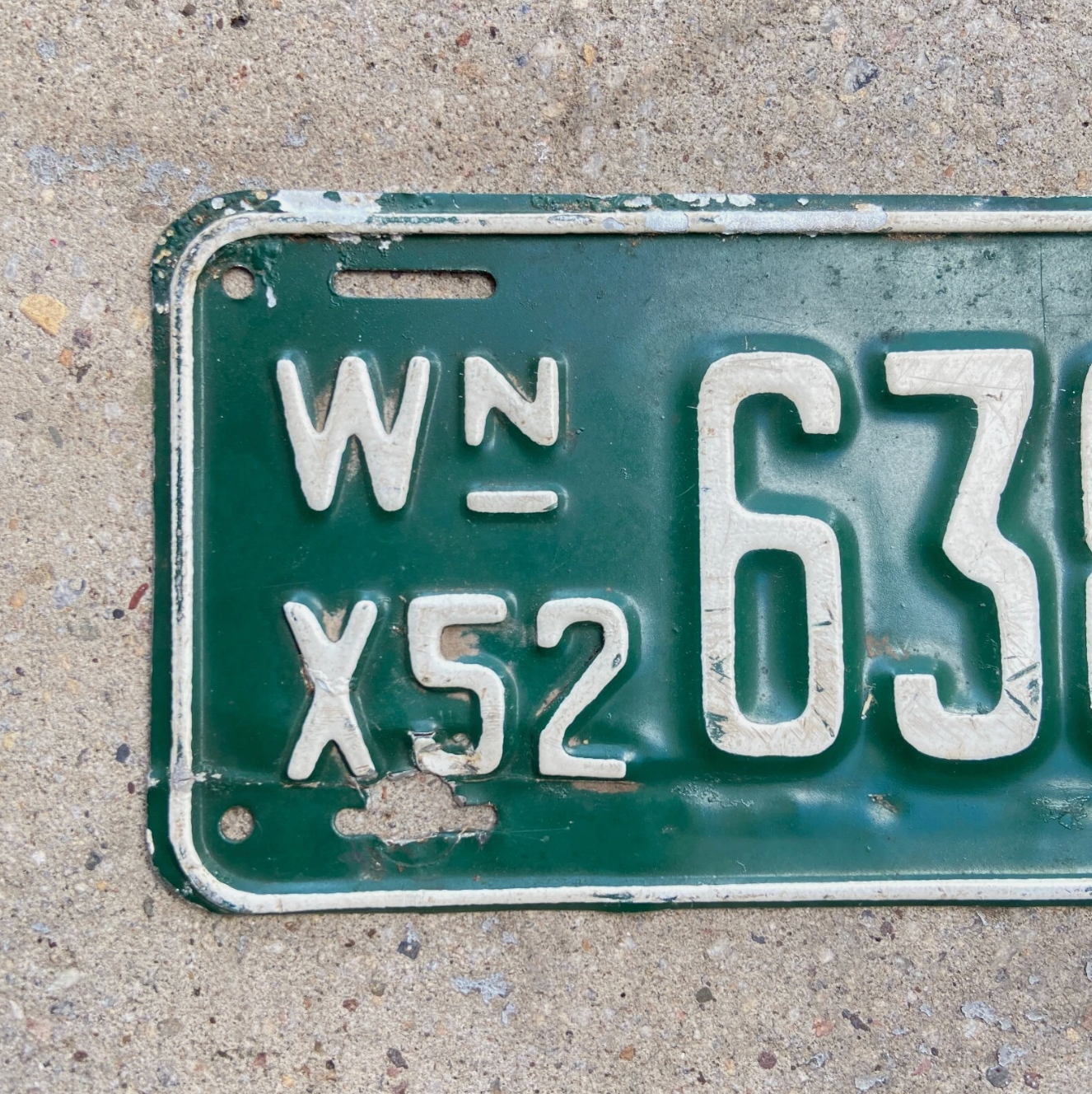 1952 Washington Motorcycle License Plate Tag 6386