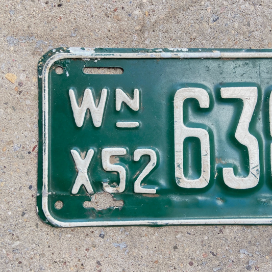 1952 Washington Motorcycle License Plate Tag 6386