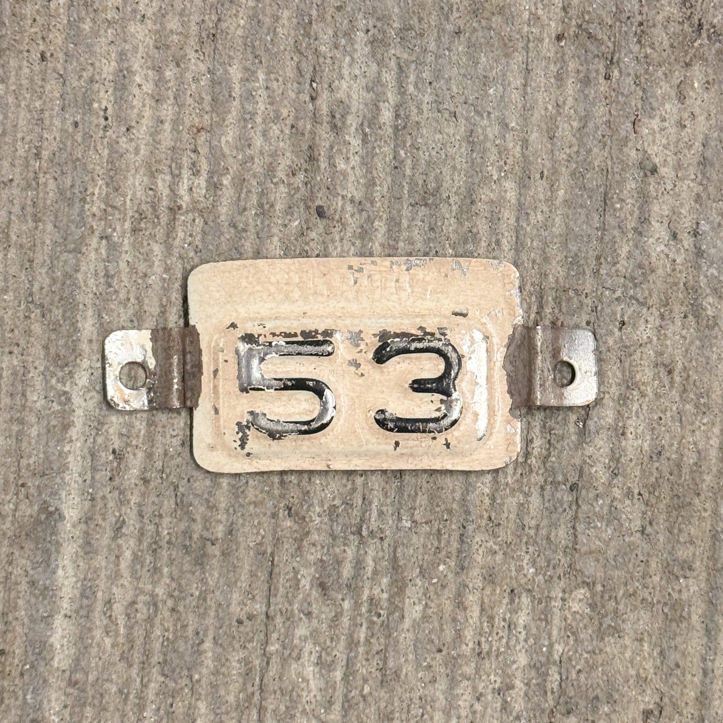 1953 Maryland Registration Tab License Plate Auto Tag 352907