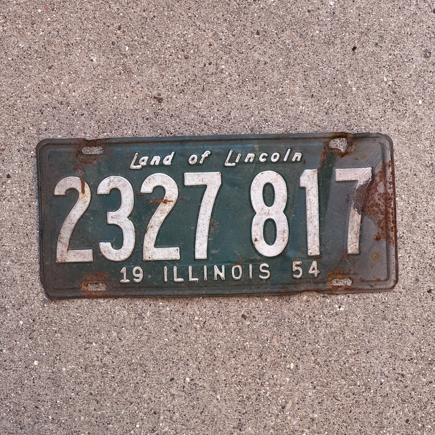 Photo of a 1954 Illinois License Plate Auto Tag 1 Vintage Garage 2 327 817 with original patina