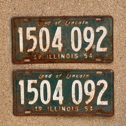 Photo of a 1954 Illinois License Plate Pair Auto Tag Garage Decor Vintage 1504 092